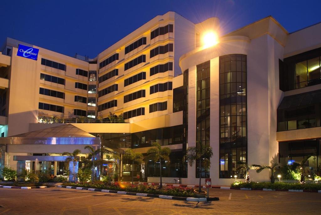 Chon Inter Hotel Чонбури Экстерьер фото